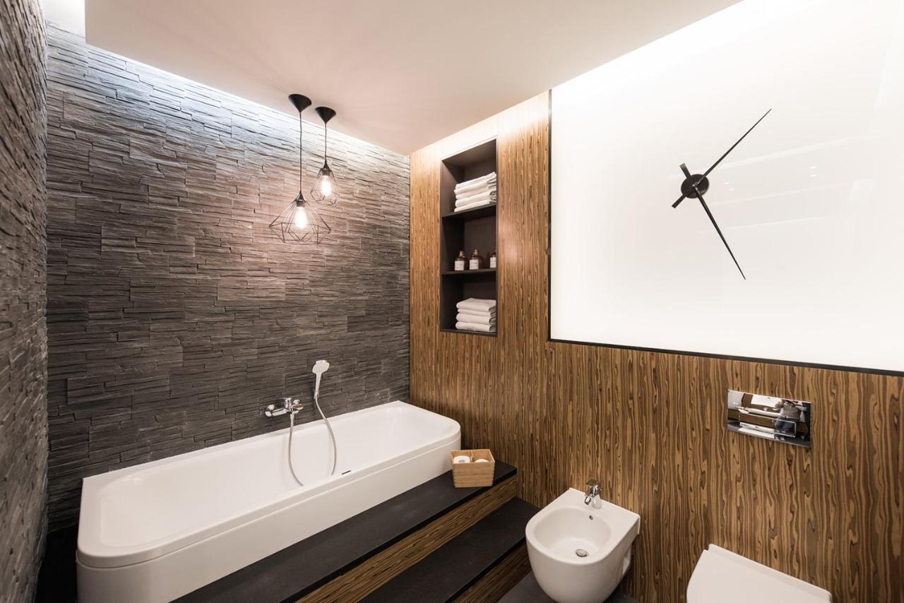 Premium Apartment For Old Town & Jewish Quarter Plus Pool Krakow Bagian luar foto